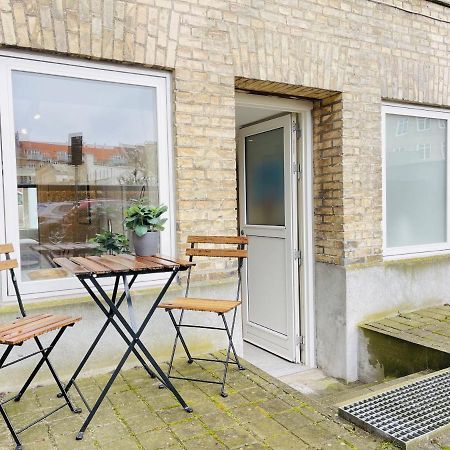 Aday - Charming Studio Close To The Football Stadium Aalborg Eksteriør billede