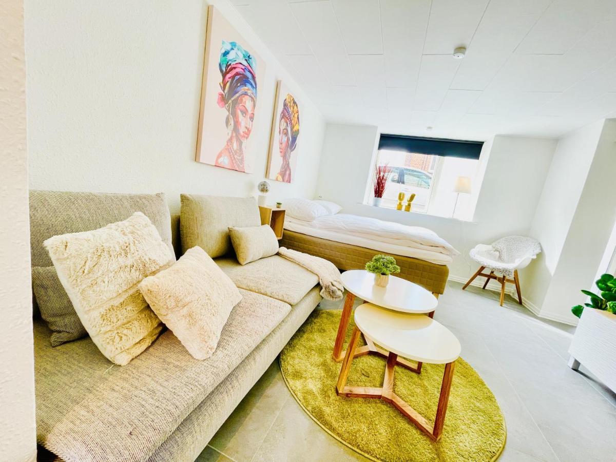 Aday - Charming Studio Close To The Football Stadium Aalborg Eksteriør billede