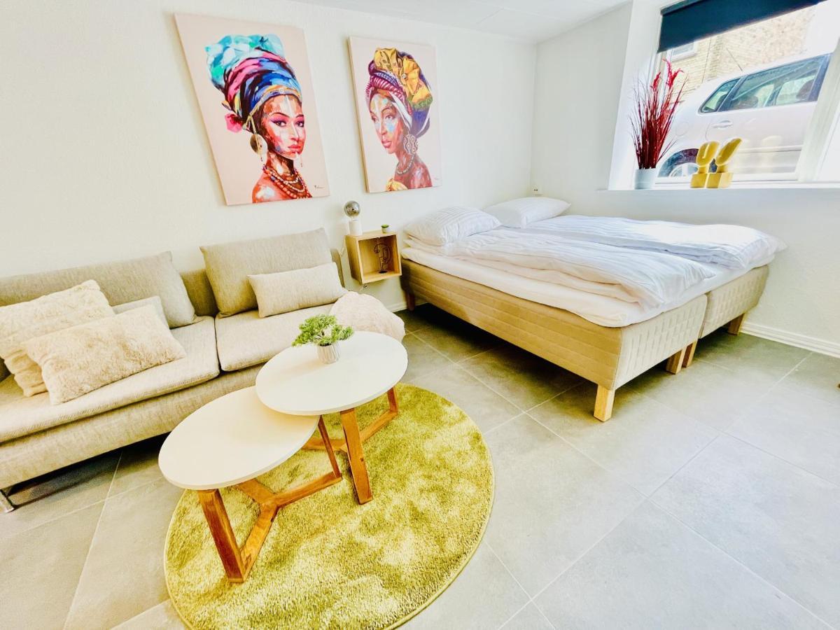 Aday - Charming Studio Close To The Football Stadium Aalborg Eksteriør billede