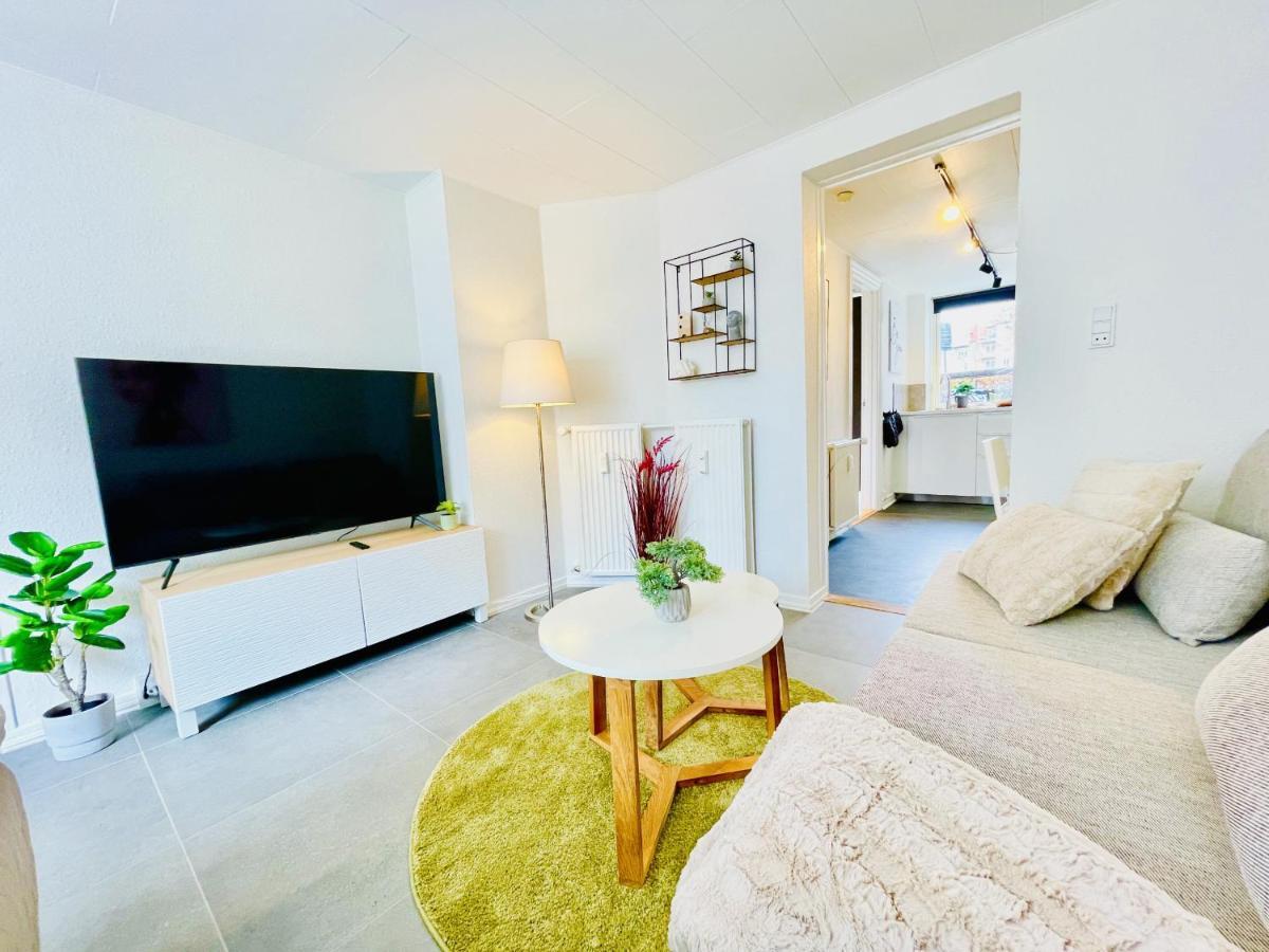Aday - Charming Studio Close To The Football Stadium Aalborg Eksteriør billede