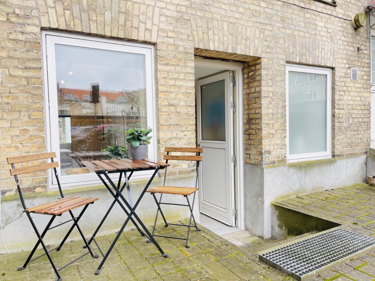 Aday - Charming Studio Close To The Football Stadium Aalborg Eksteriør billede