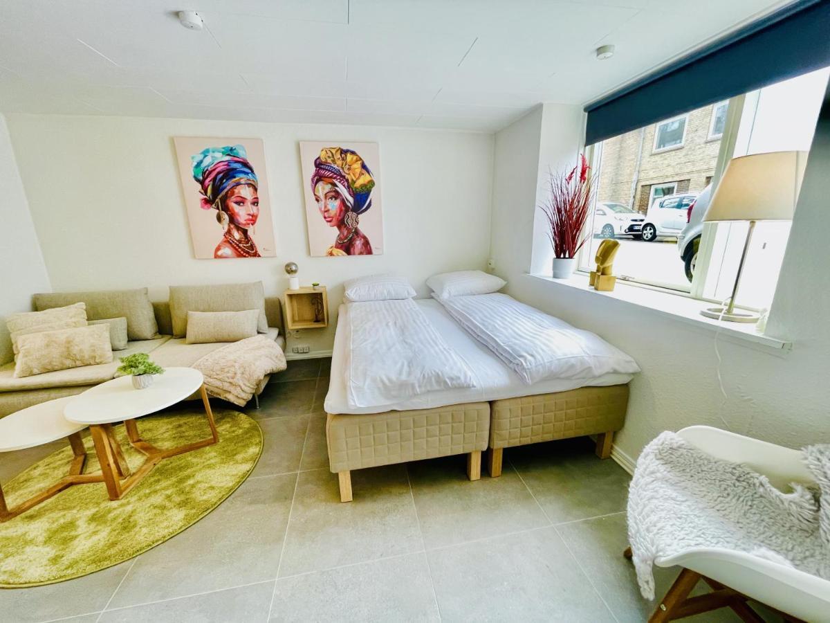 Aday - Charming Studio Close To The Football Stadium Aalborg Eksteriør billede