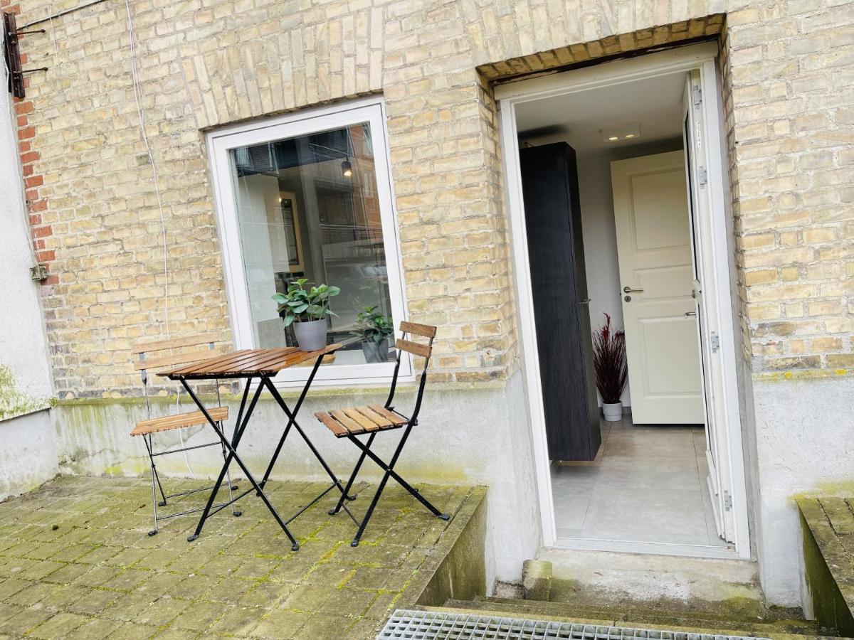 Aday - Charming Studio Close To The Football Stadium Aalborg Eksteriør billede